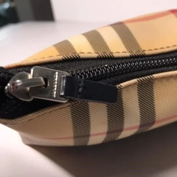 Pre-Loved Authentic BURBERRY Nova Check Pouch Handbag – Beige/Black PVC 👜 - Picture 12 of 12